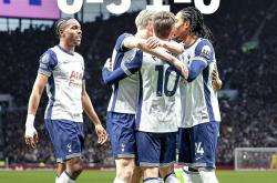 开云平台-热刺主帅赞扬球队表现，期待更好成绩