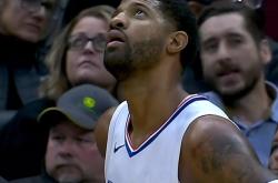 开云体育登录-关于快船终结连败，莱昂纳德独得30分的信息