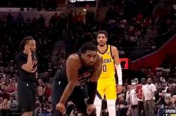 开云平台-NBA季后赛半决赛展开，强队决战淘汰赛的简单介绍