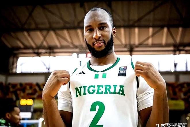 非洲篮球选手在赛事中大放异彩 非洲篮球选手在赛事中大放异彩