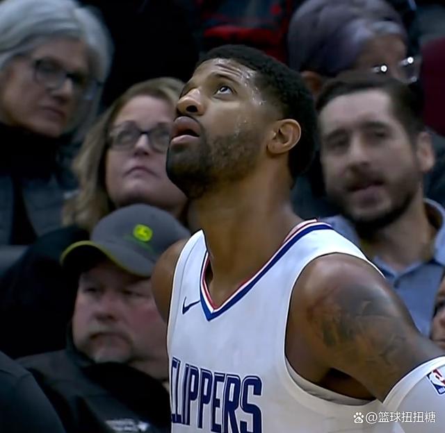 关于快船终结连败,莱昂纳德独得30分的信息 关于快船终结连败,莱昂纳德独得30分的信息